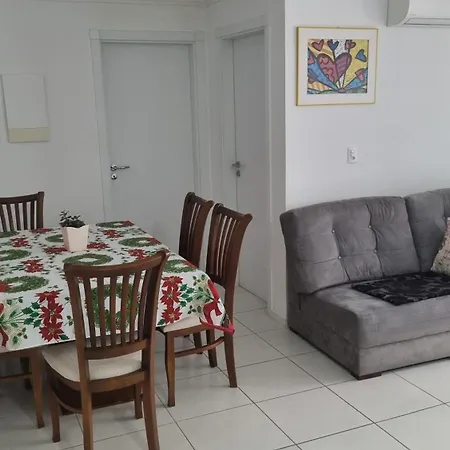 Recanto Cardeal 302-2 Apto 2 quartos para 5 pessoas-2