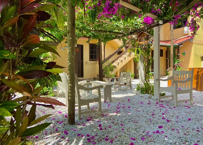 6 - Apartamento De 02 Quartos Com Jacuzzi Em Bombas Bombinhas